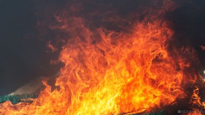Двое вахтовиков погибли в пожаре в селе Новый Порт